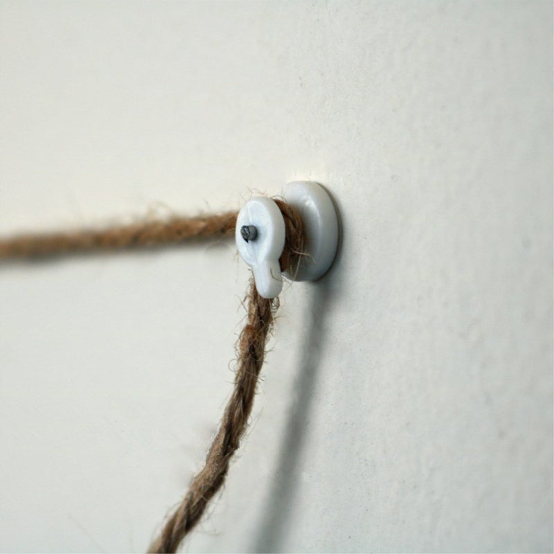 yueton 50pcs Mini Wall Mount Non-Mark Hooks Picture Photo Frame Hangers - Image 5